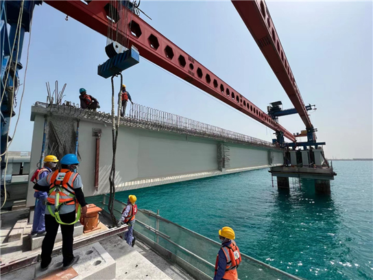 Girder Erection 02.jpg
